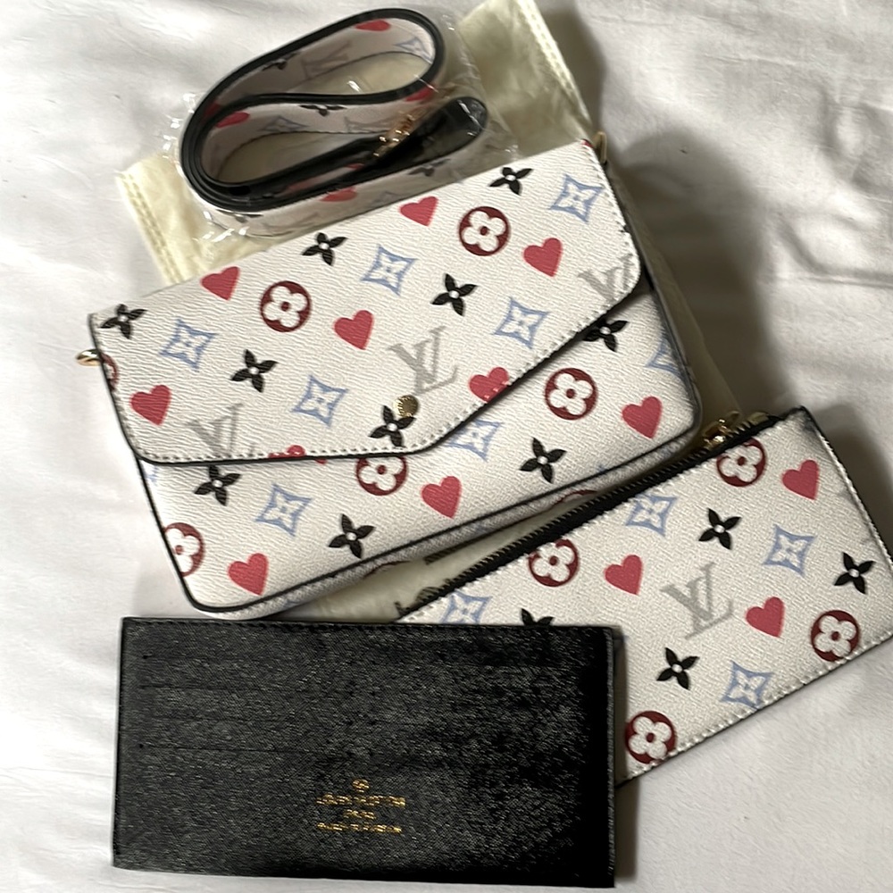 Shoulder bag